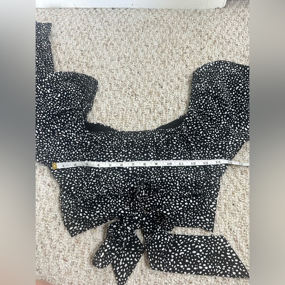 Altar’d State  Black and White Smocked Crop Blouse size S - Picture 6 of 9